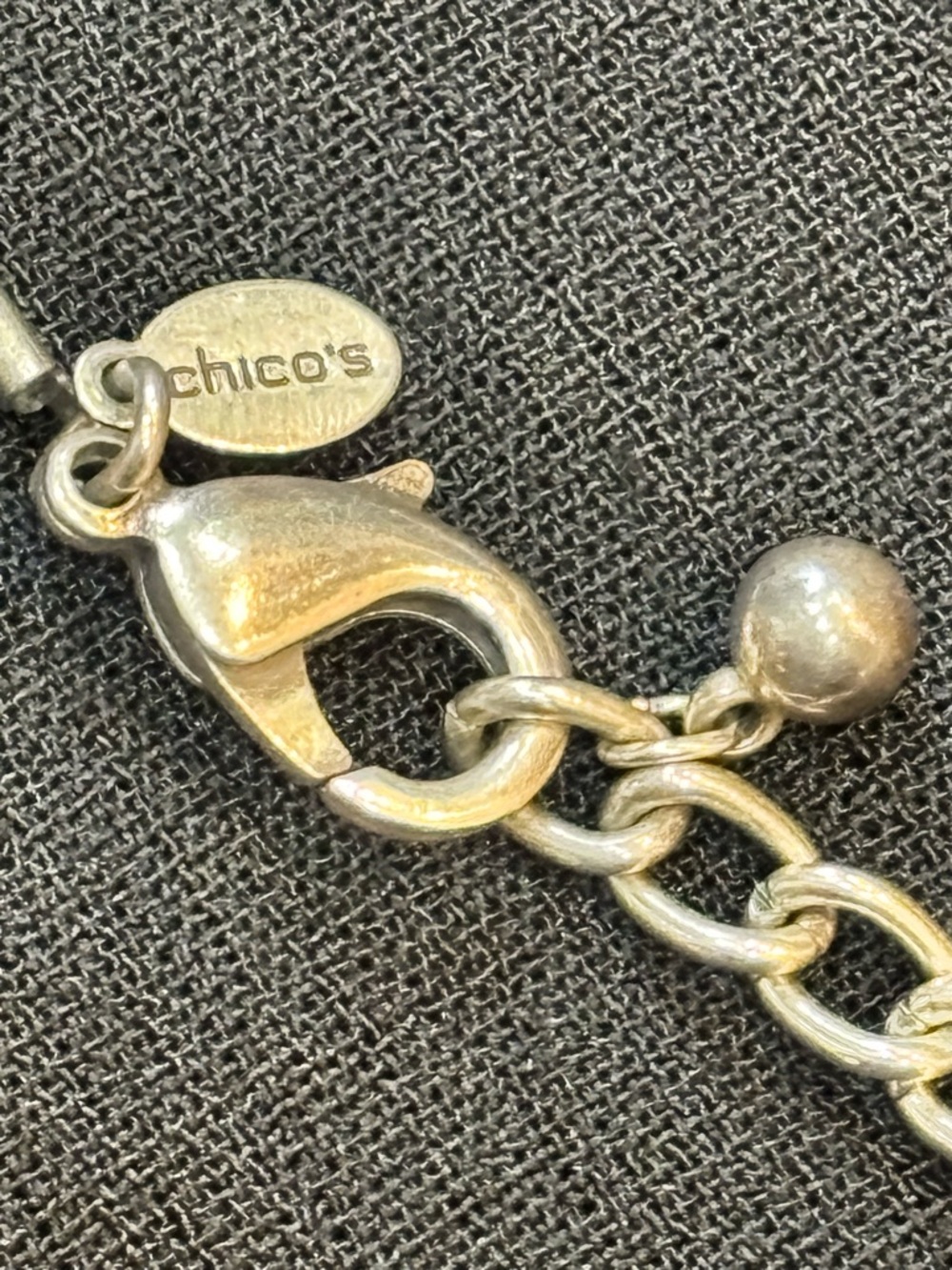 🇺🇸Chico’s Long Layered Ivory Pearl Bead Necklace for Women❤️🤍💙 - Picture 6 of 7